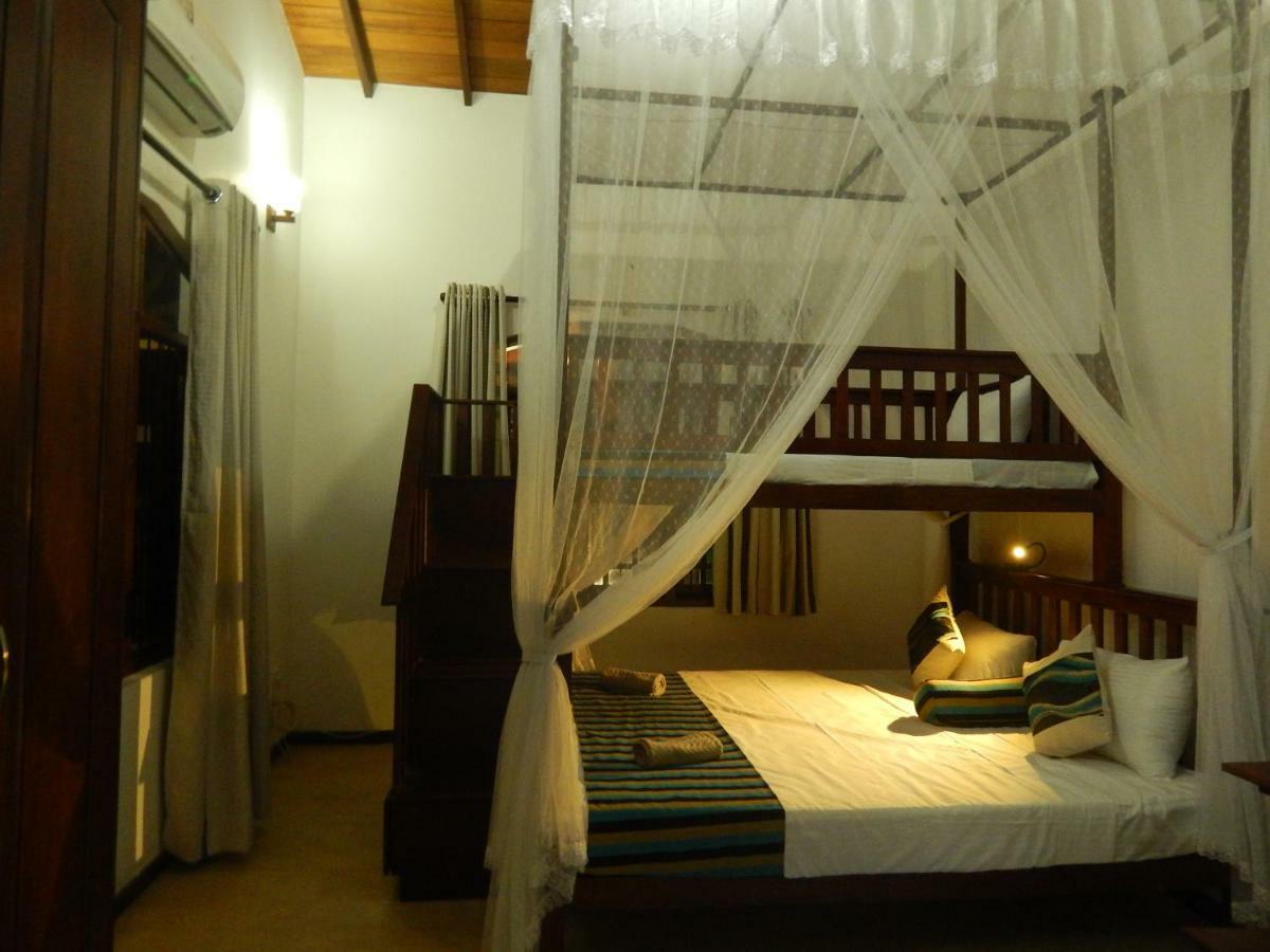 Nenasilu - Sri Lankan Villa Hapugala ภายนอก รูปภาพ